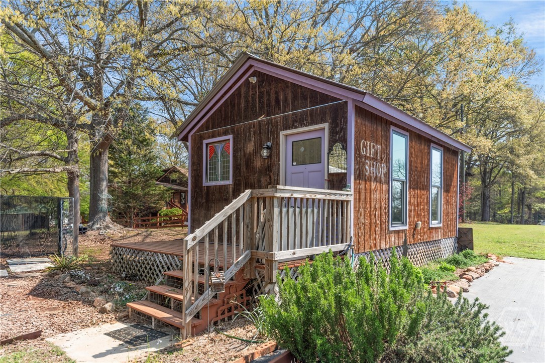 1641 Flat Rock Rd. Property Photo 24