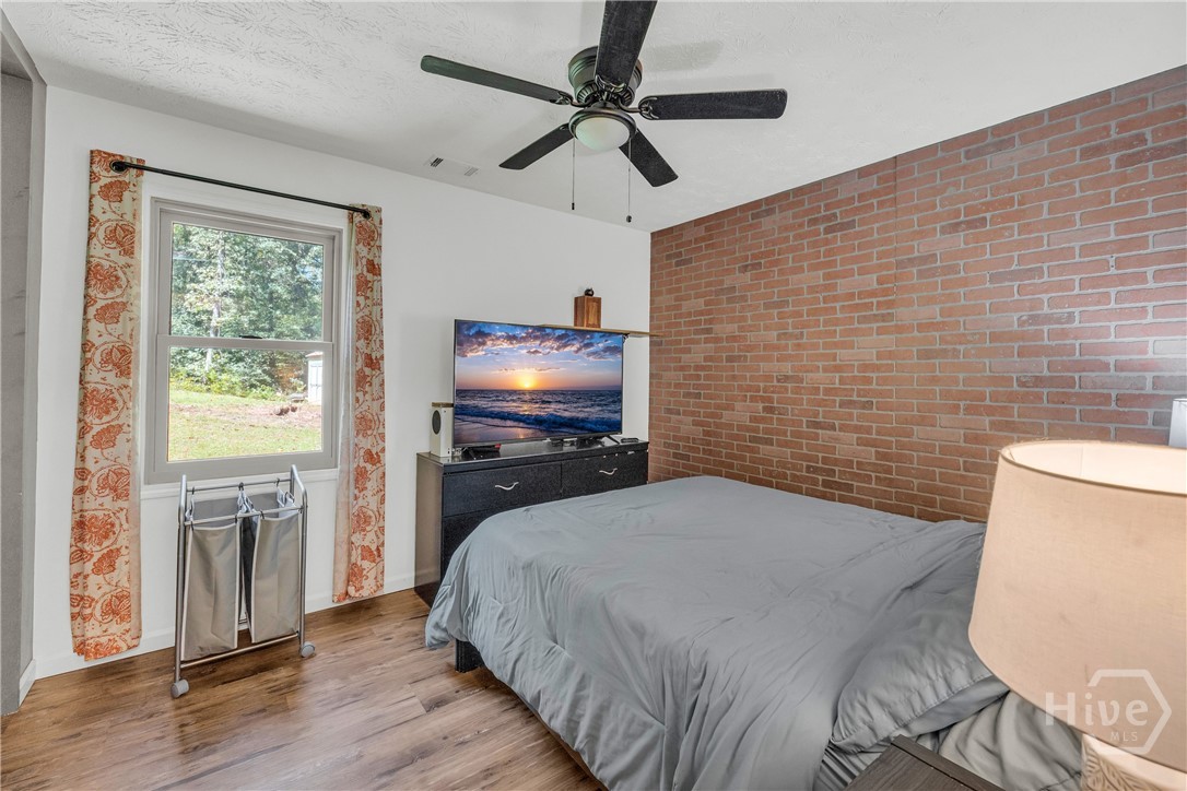 456 Brown Bridge Road Property Photo 16