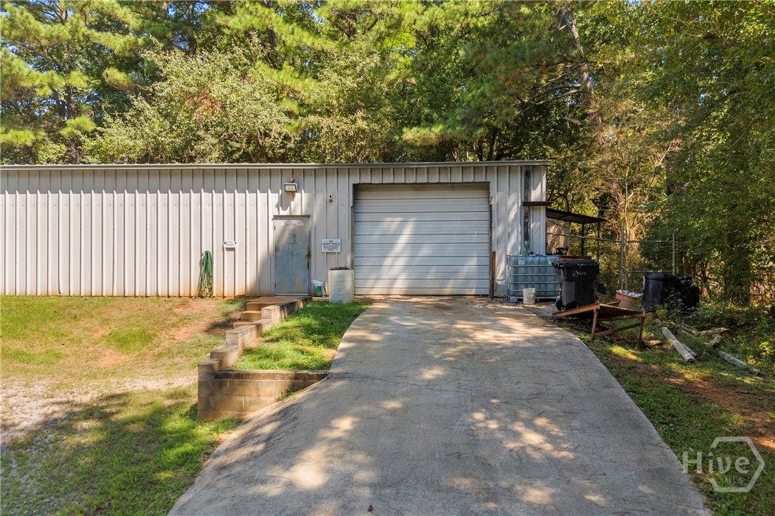810 Old Hull Road Property Photo 28