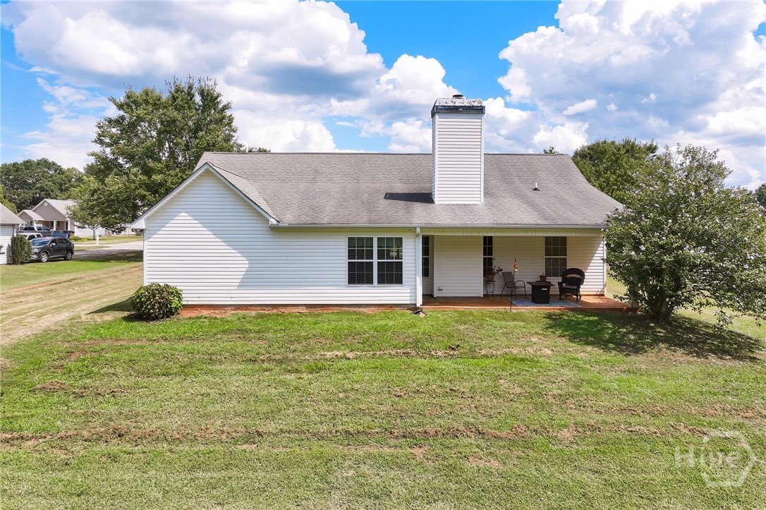323 Tallassee Lane Property Photo 3