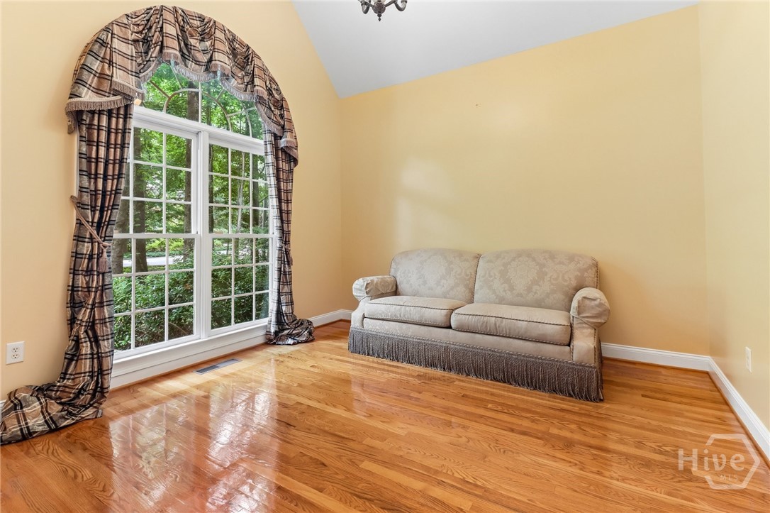 106 Telfair Place Property Photo 7