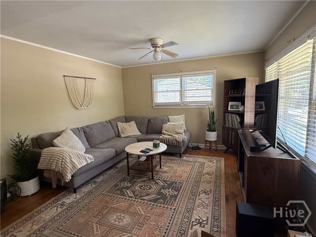 566 Woodland Hills Drive Property Photo 10
