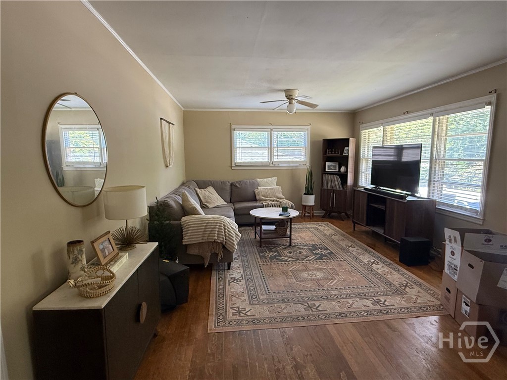 566 Woodland Hills Drive Property Photo 11