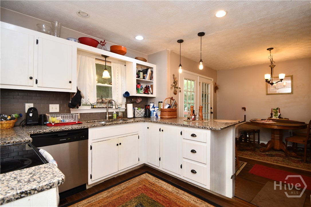 315 Rocky Drive Property Photo 10