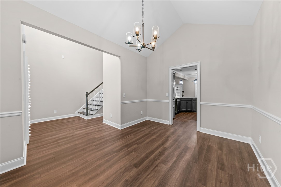 1650 Washington Way Property Photo 3