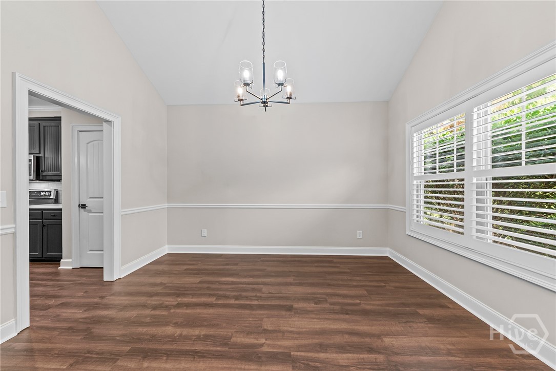 1650 Washington Way Property Photo 11