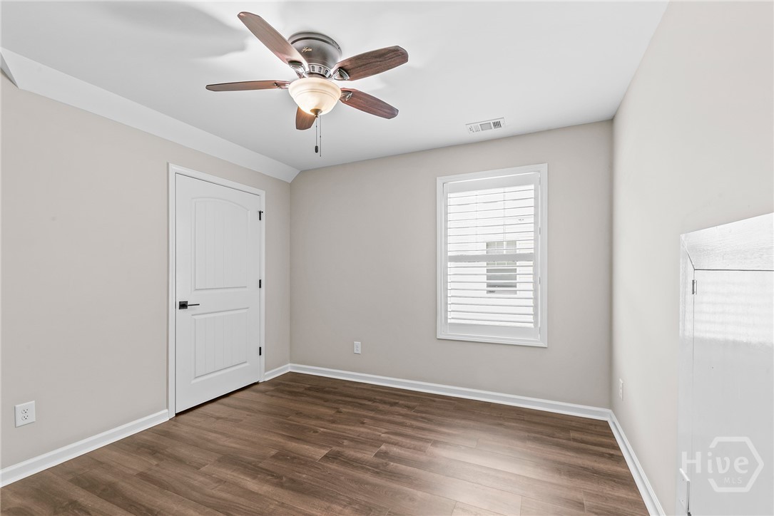 1650 Washington Way Property Photo 31