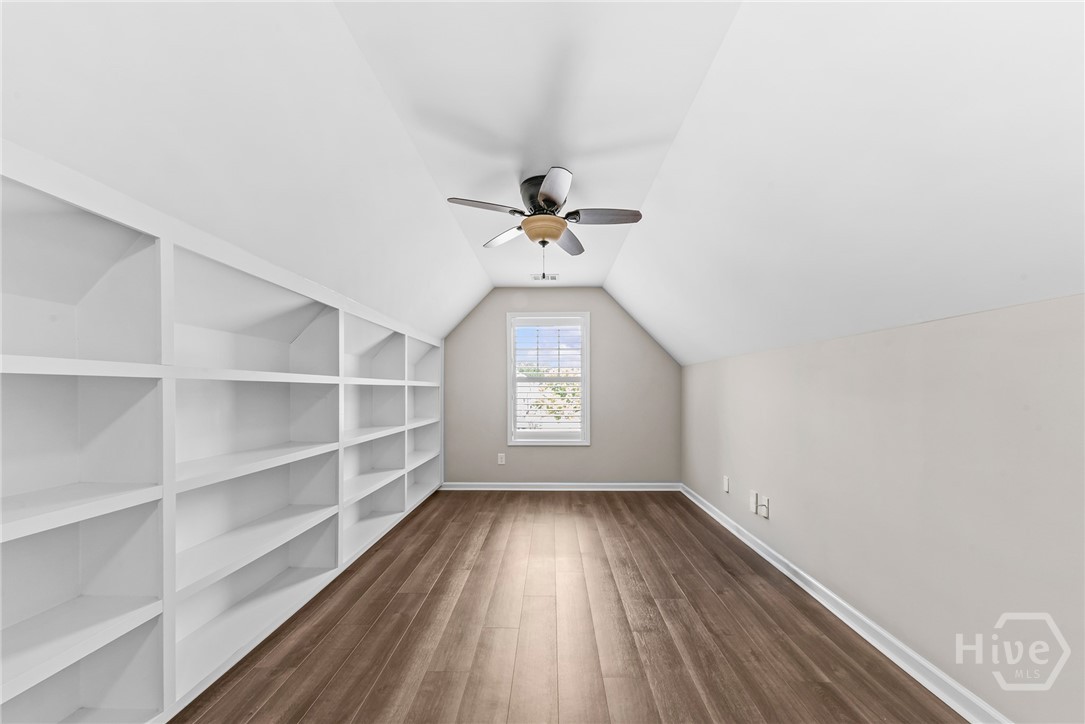 1650 Washington Way Property Photo 34