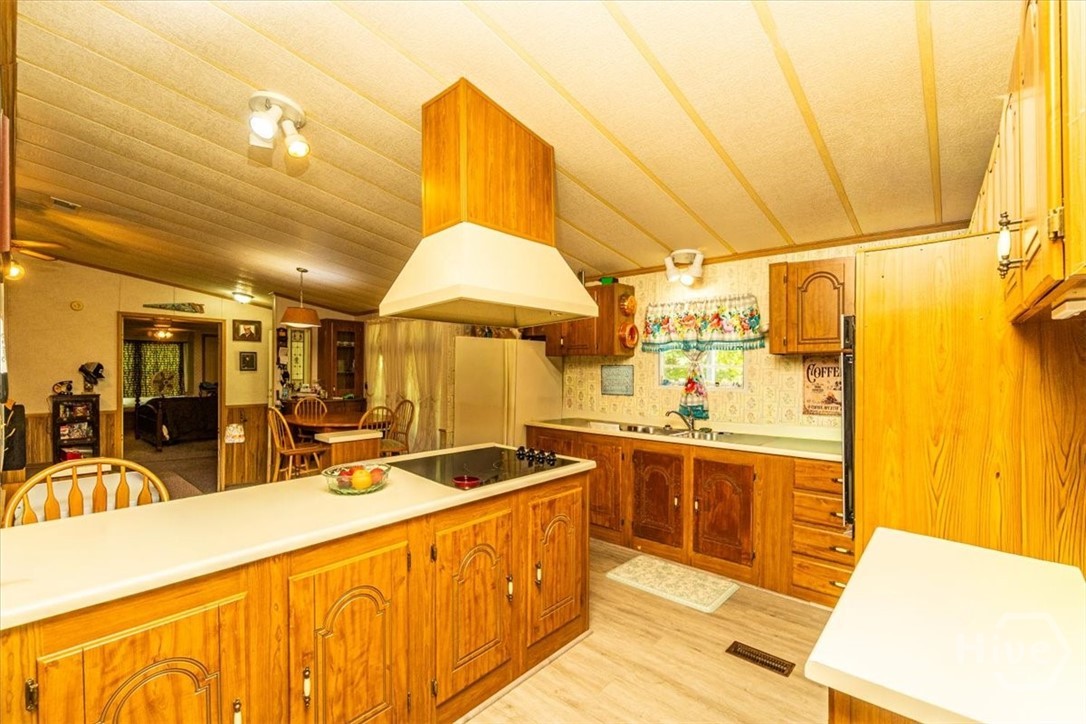 1064 Martin Griffeth Road Property Photo 6