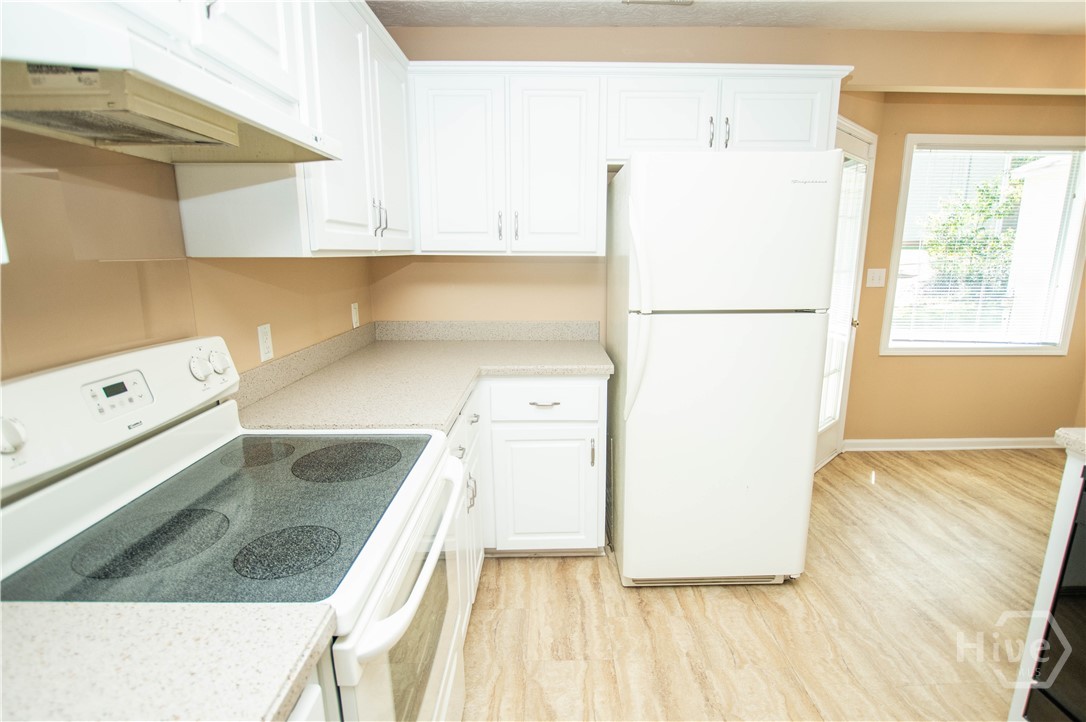 487 Spring Street Property Photo 12