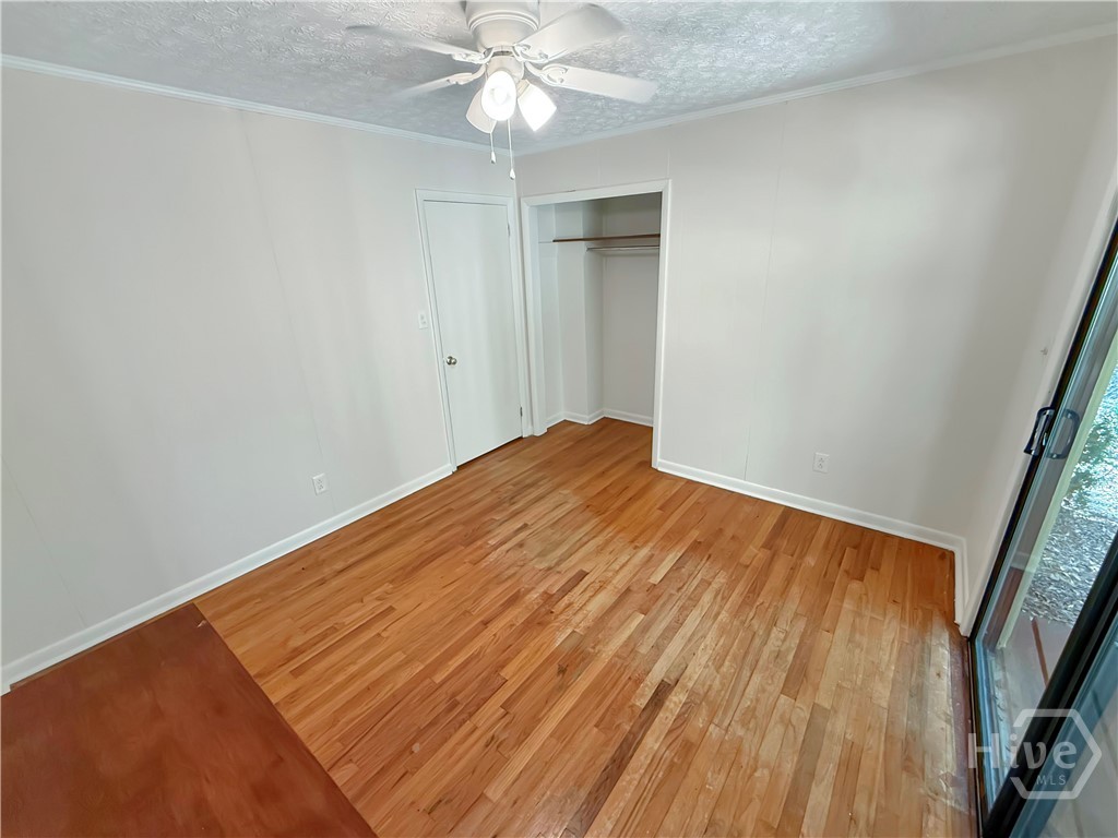 625 Forest Road Property Photo 19