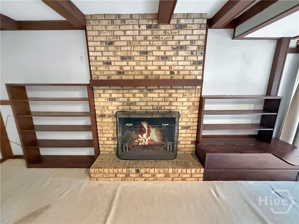 625 Forest Road Property Photo 26