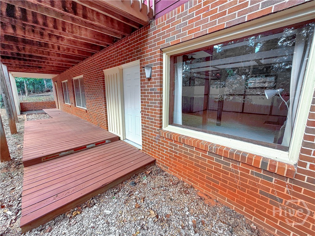 625 Forest Road Property Photo 38