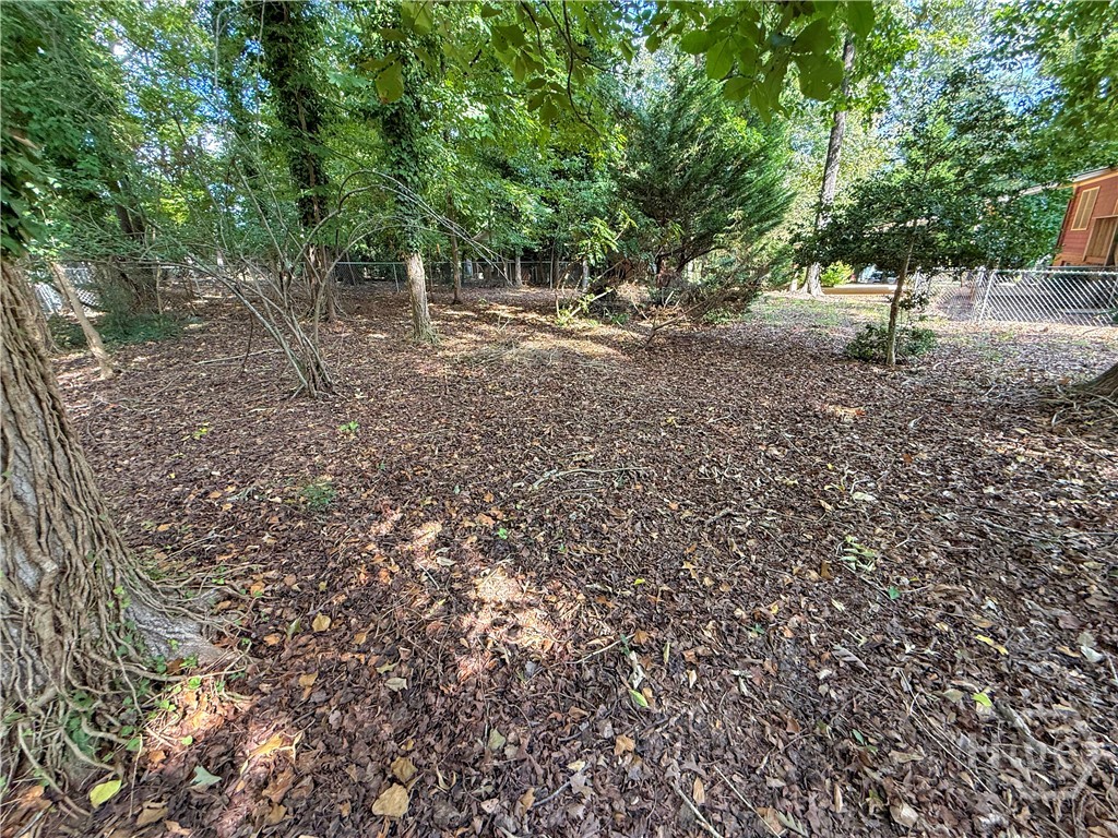 625 Forest Road Property Photo 40