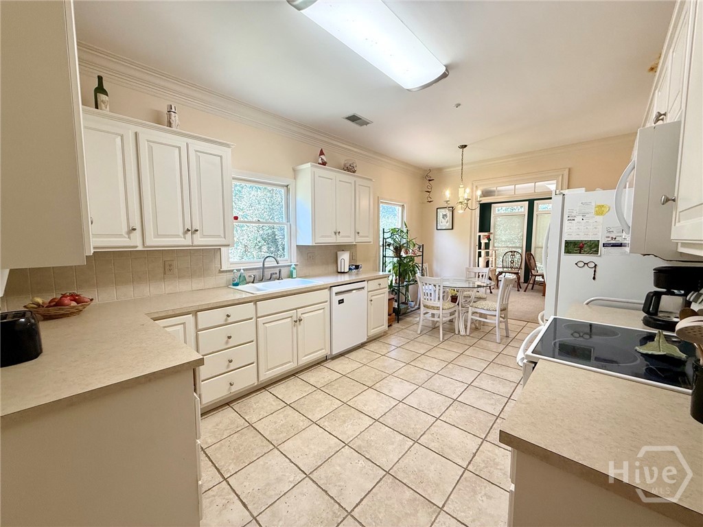 120 Mallard Pointe Way Property Photo 14