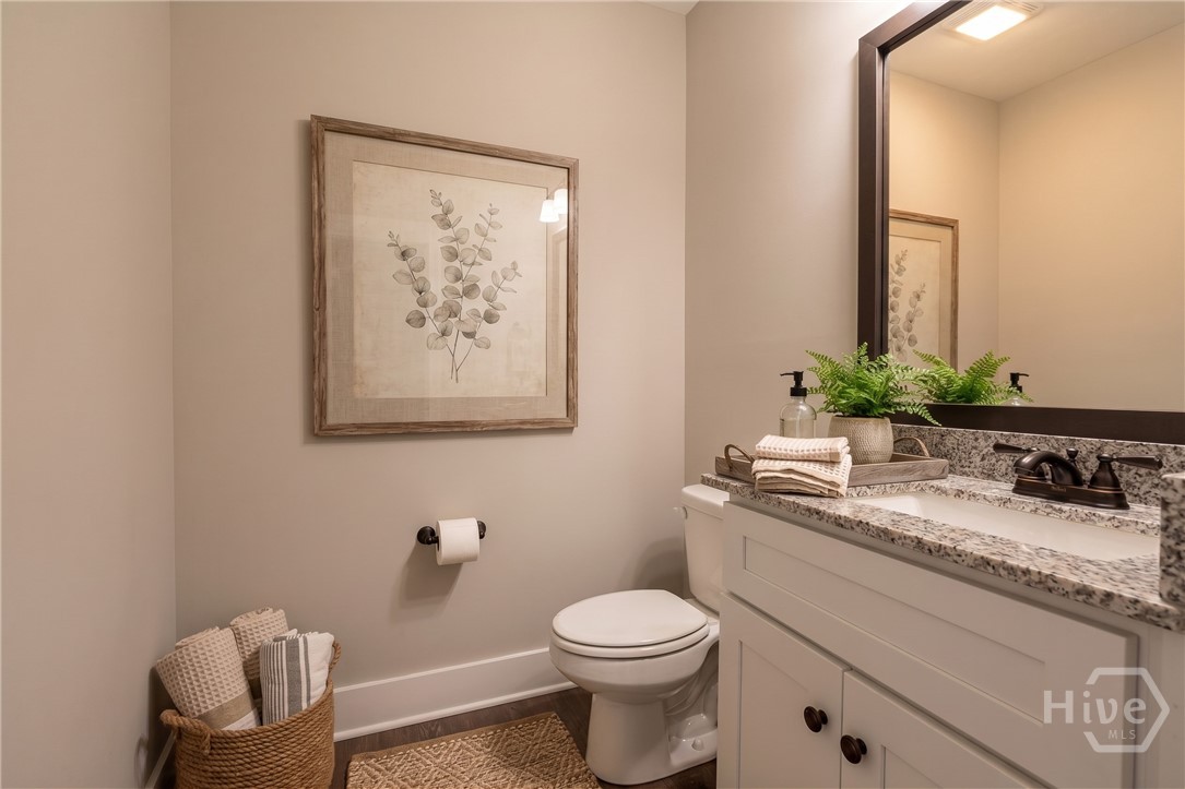 600 Victoria Court Property Photo 15