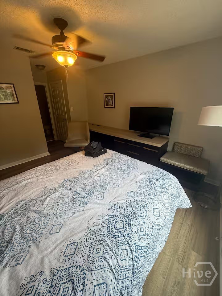 1055 Baxter Street 503 Property Photo 10