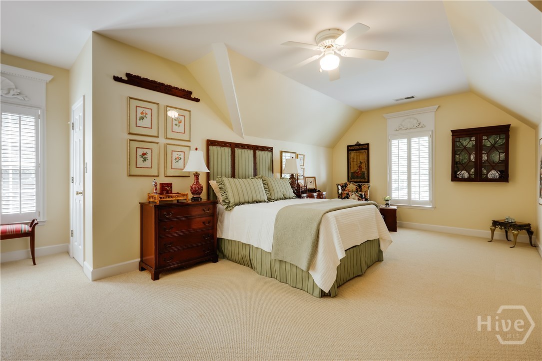 1031 Millers Lake Drive Property Photo 39