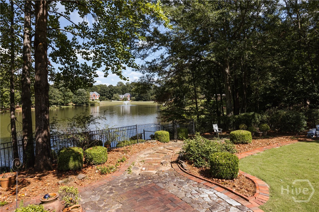 1031 Millers Lake Drive Property Photo 64