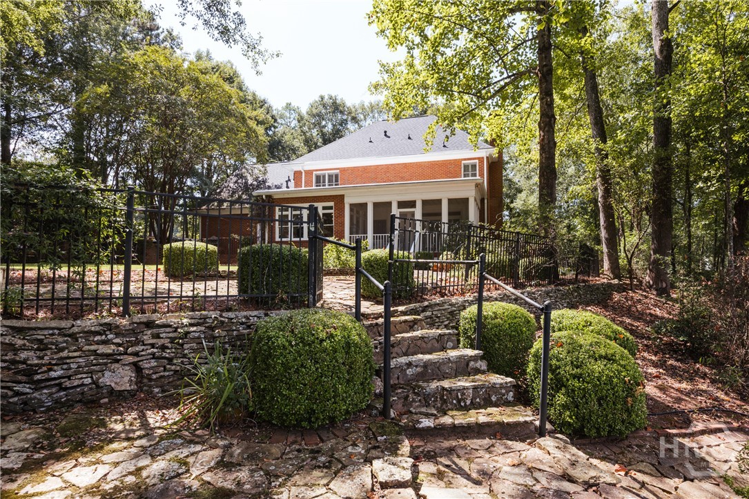 1031 Millers Lake Drive Property Photo 66