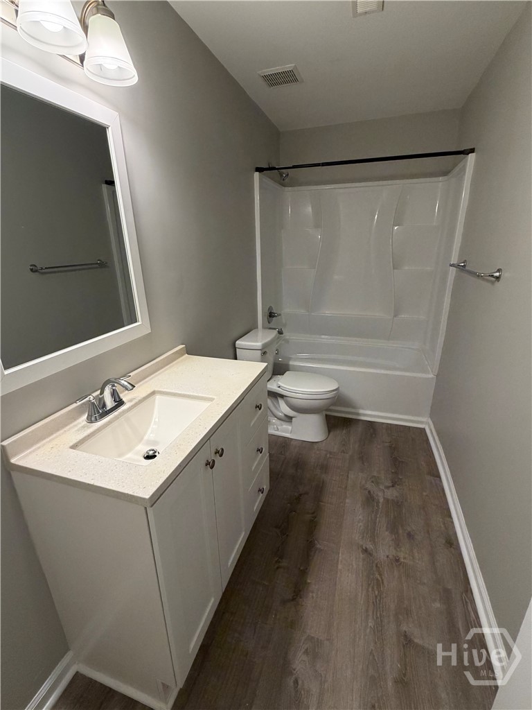2165 S Milledge Avenue E6 Property Photo 10