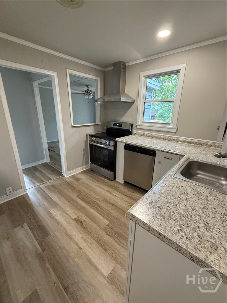 480 Clover Street Property Photo 15
