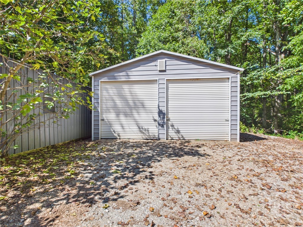 1251 Summit Circle Property Photo 47