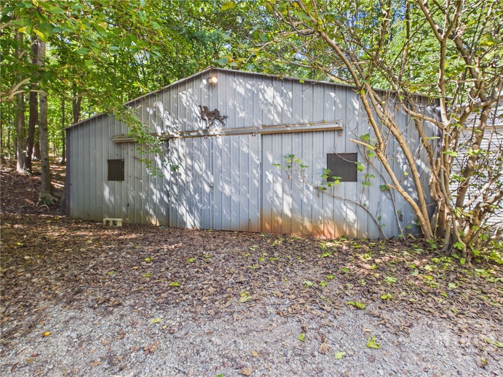 1251 Summit Circle Property Photo 49