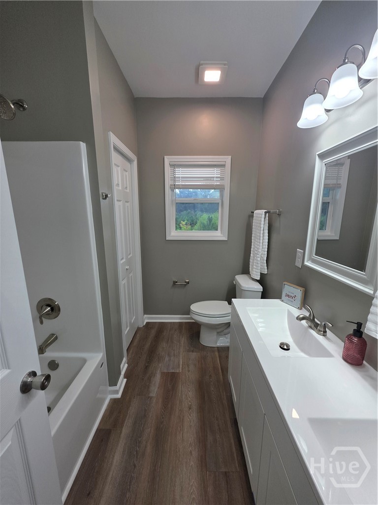 60 Charlotte Drive Property Photo 9