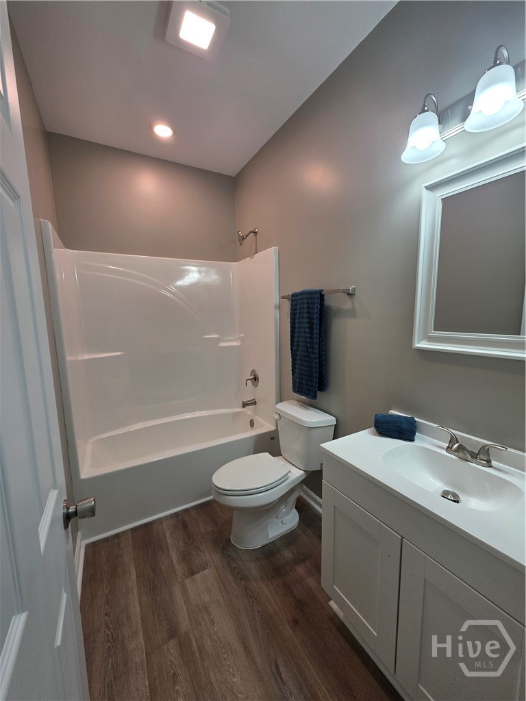 60 Charlotte Drive Property Photo 12