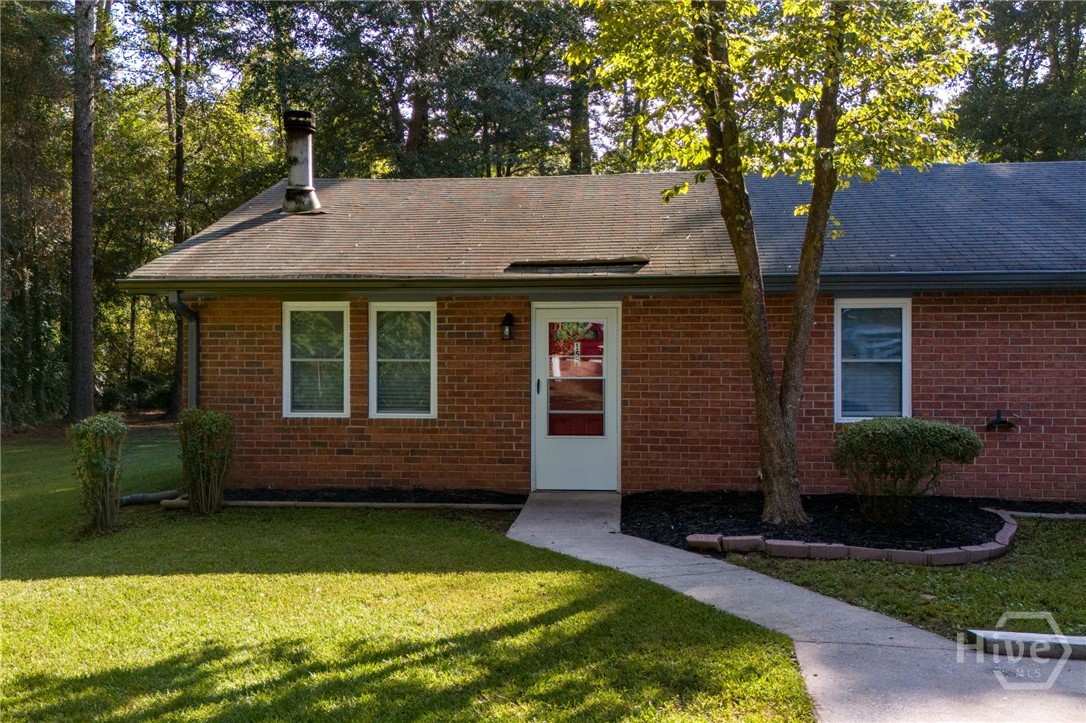 150 Alden Court Property Photo 2