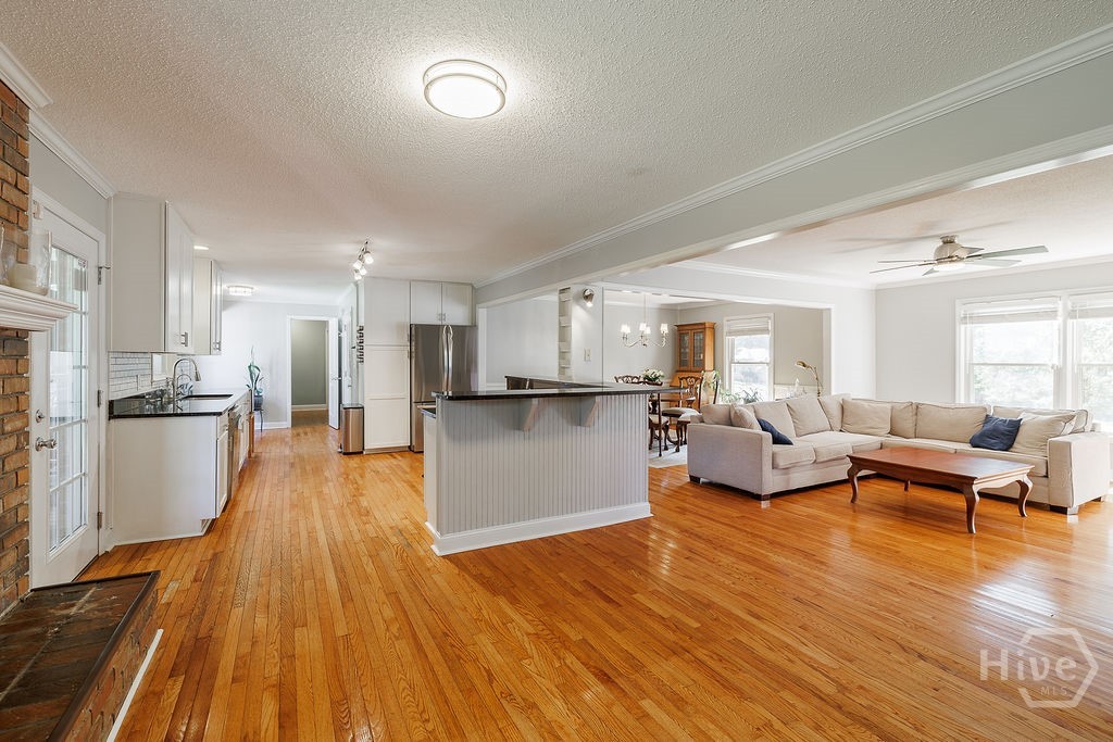 525 Cedar Creek Drive Property Photo 10