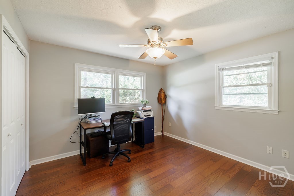 525 Cedar Creek Drive Property Photo 30