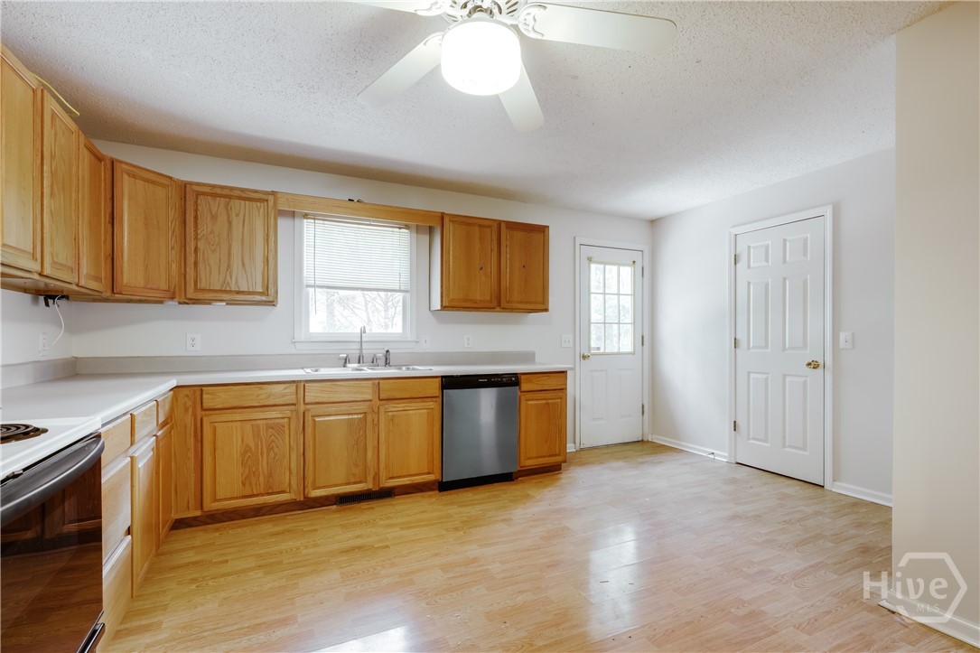 250 Brickleberry Ridge Property Photo 16