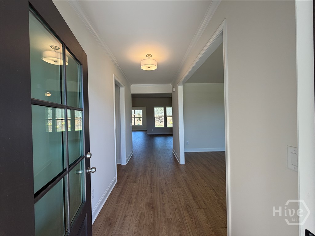 196 Oakdale Road Property Photo 3