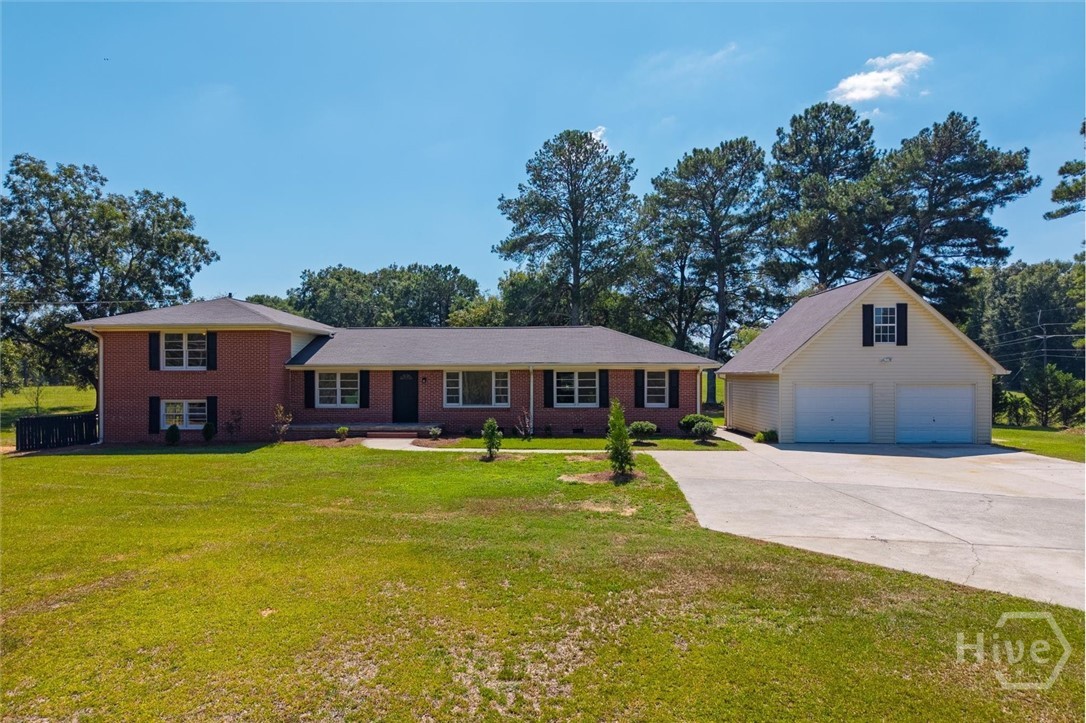 2631 Whitney Road Property Photo 1