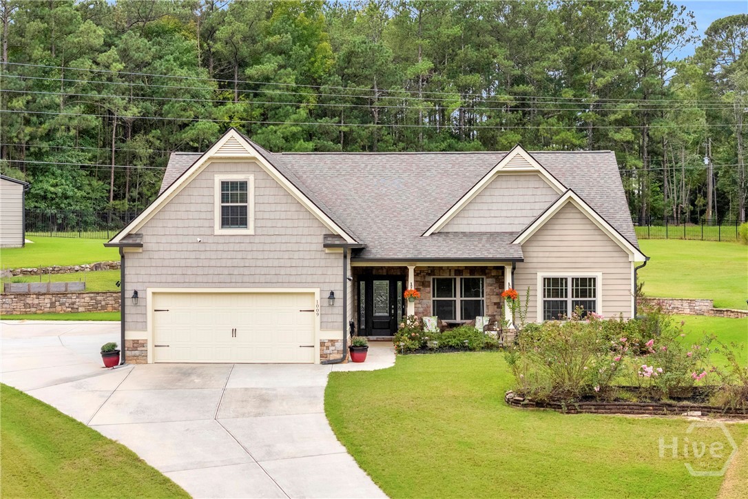 1009 Honey Lane Property Photo 1