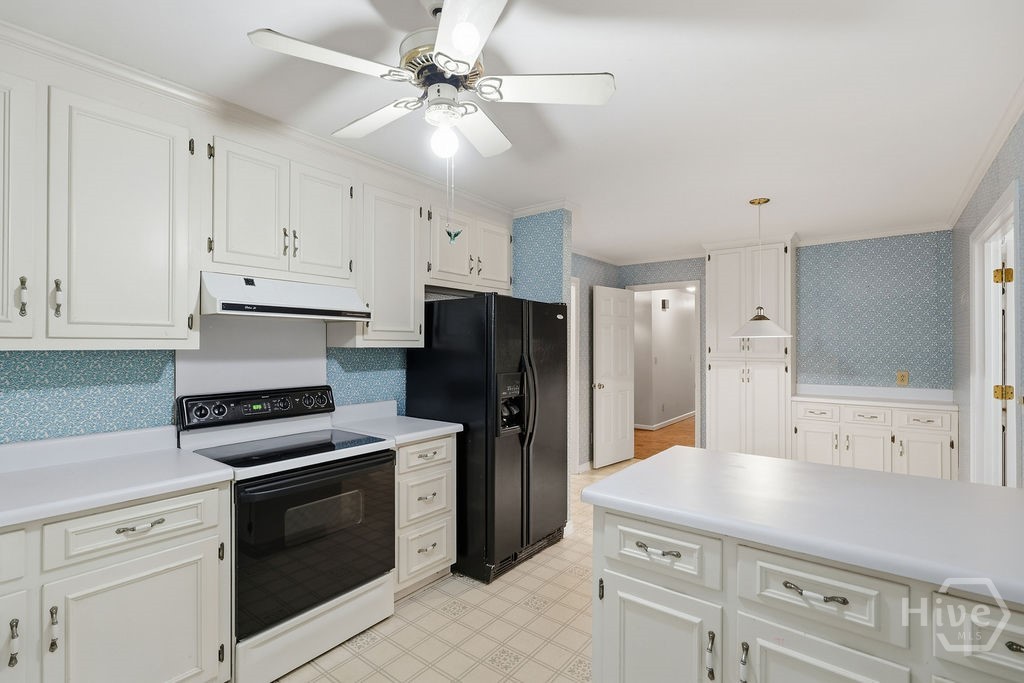 8 John Street Property Photo 9