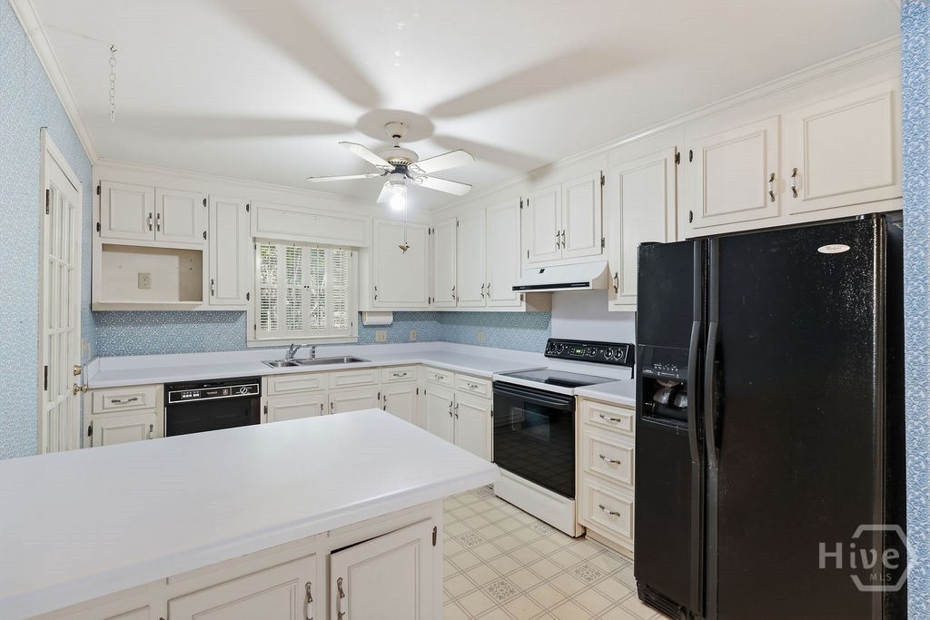 8 John Street Property Photo 10