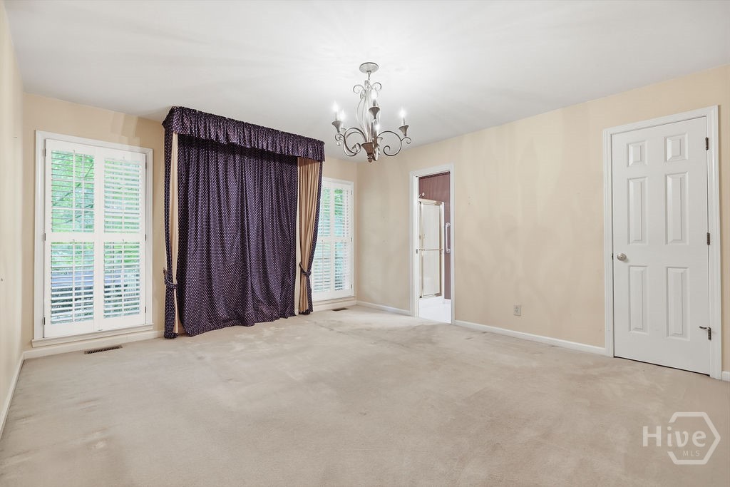 8 John Street Property Photo 15