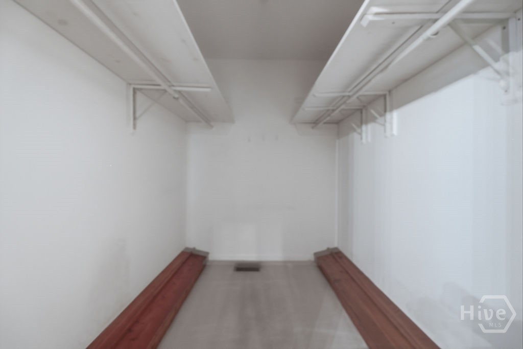 8 John Street Property Photo 19
