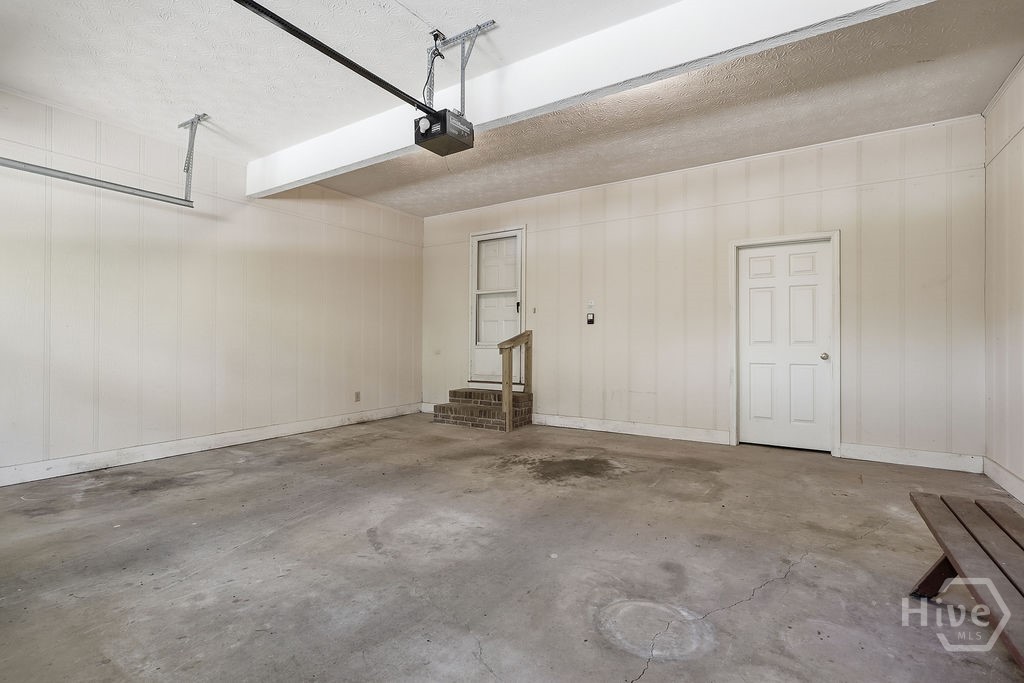 8 John Street Property Photo 27