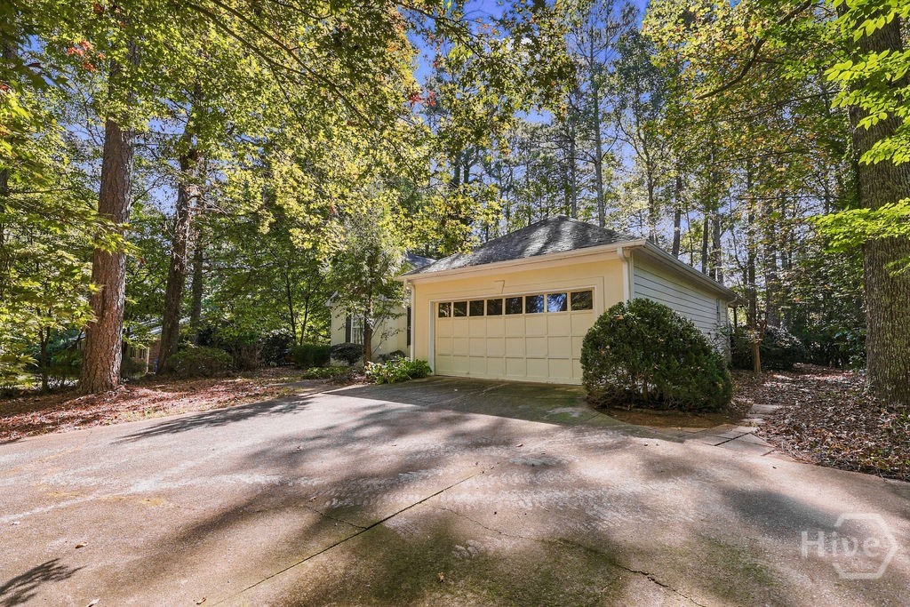 8 John Street Property Photo 35