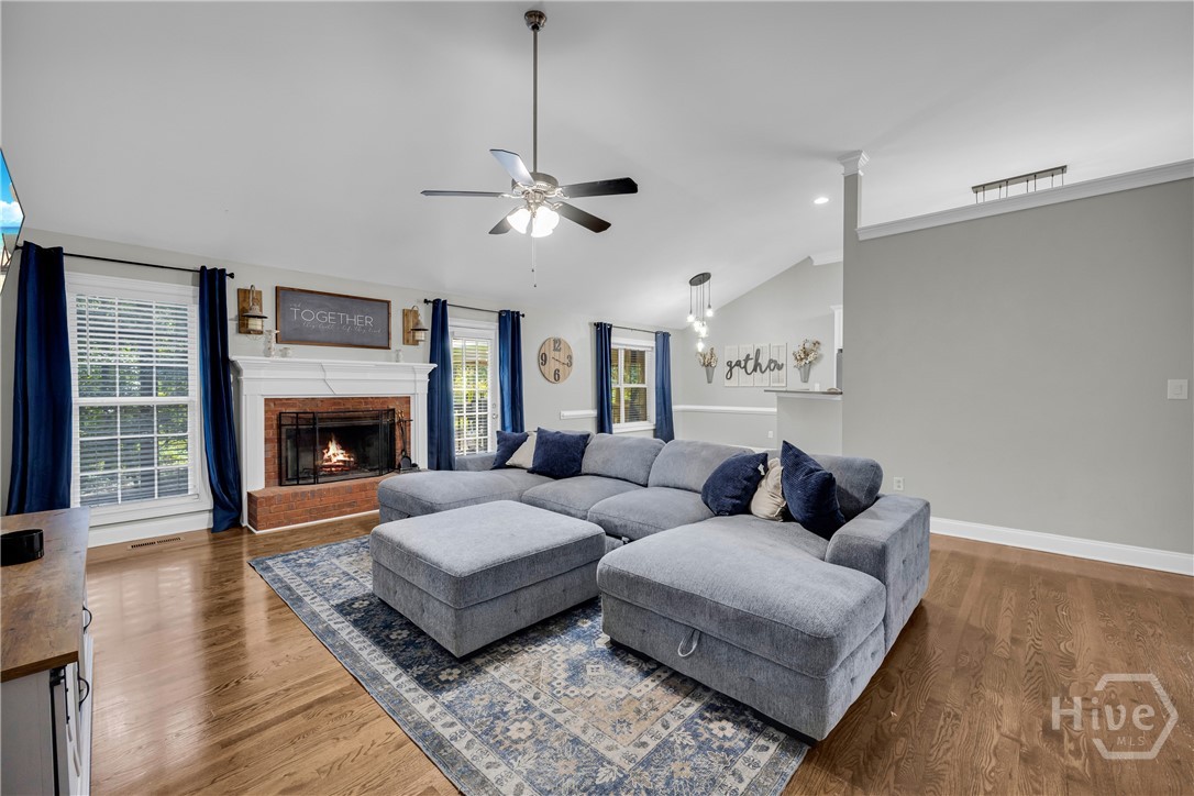 49 Thornhill Circle Property Photo 34