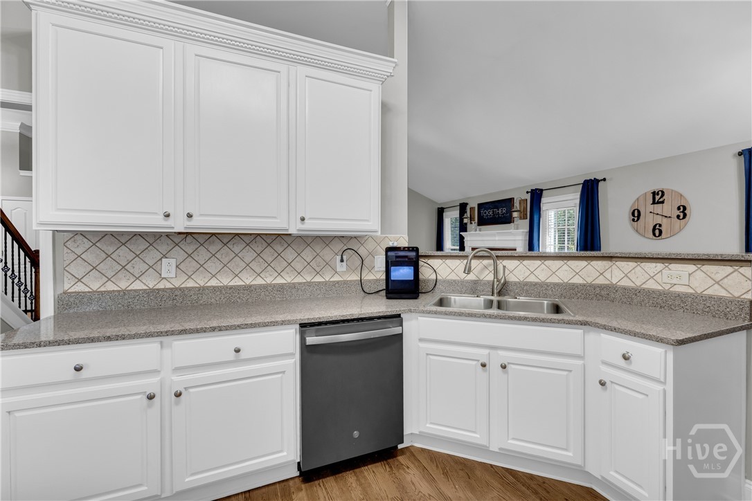 49 Thornhill Circle Property Photo 43