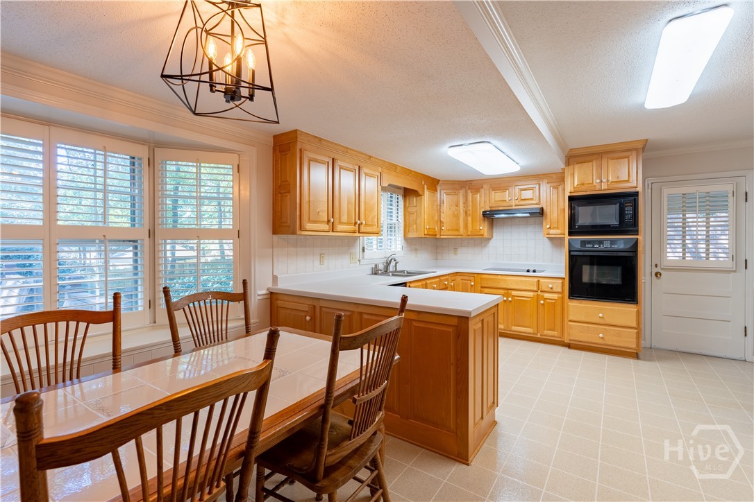 180 Broomsedge Trail Property Photo 6