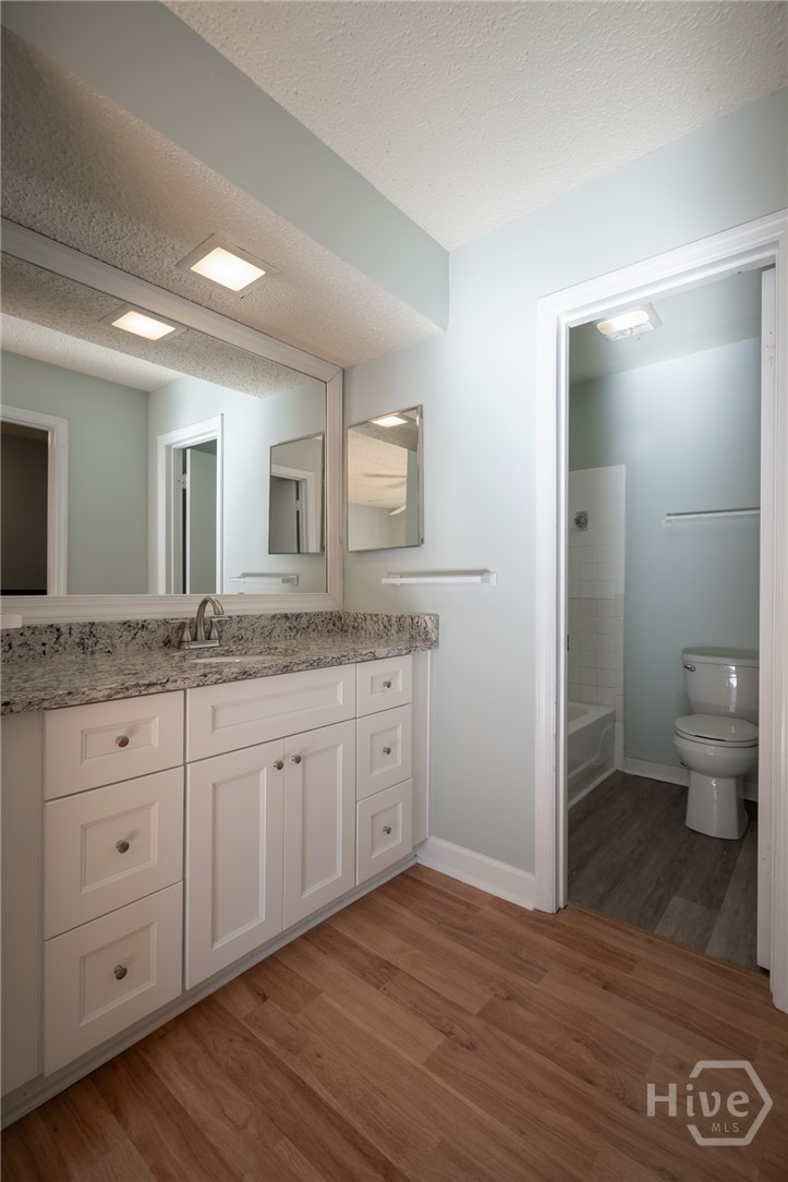 290 Appleby Drive 263 Property Photo 24