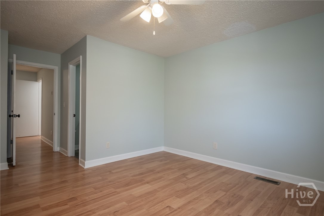 290 Appleby Drive 263 Property Photo 29