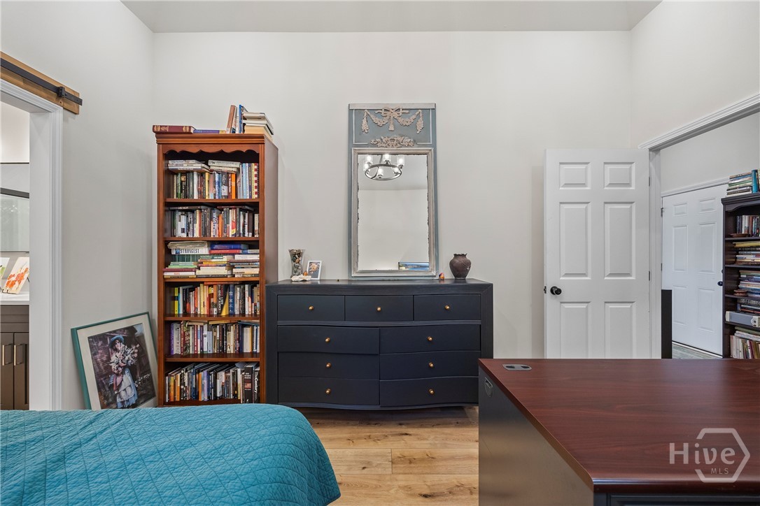 220 Fairlane Drive Property Photo 31