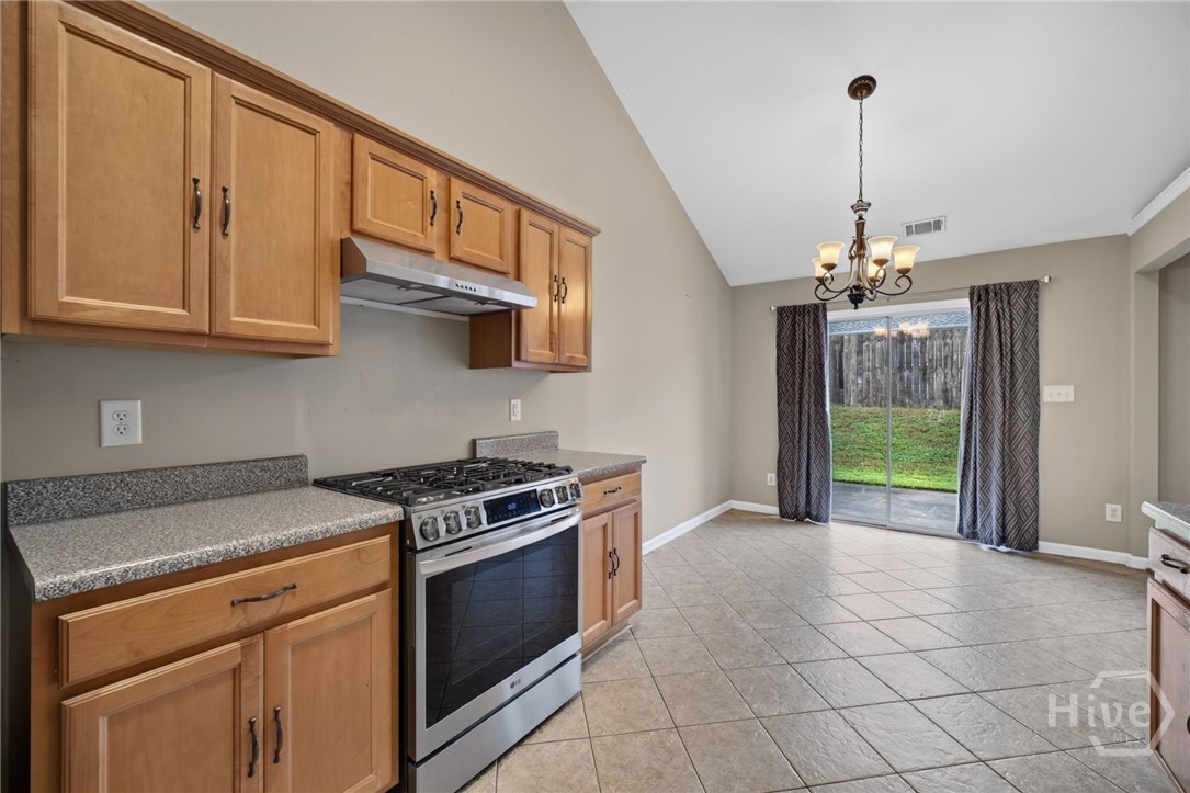 2463 Walnut Tree Lane Property Photo 10